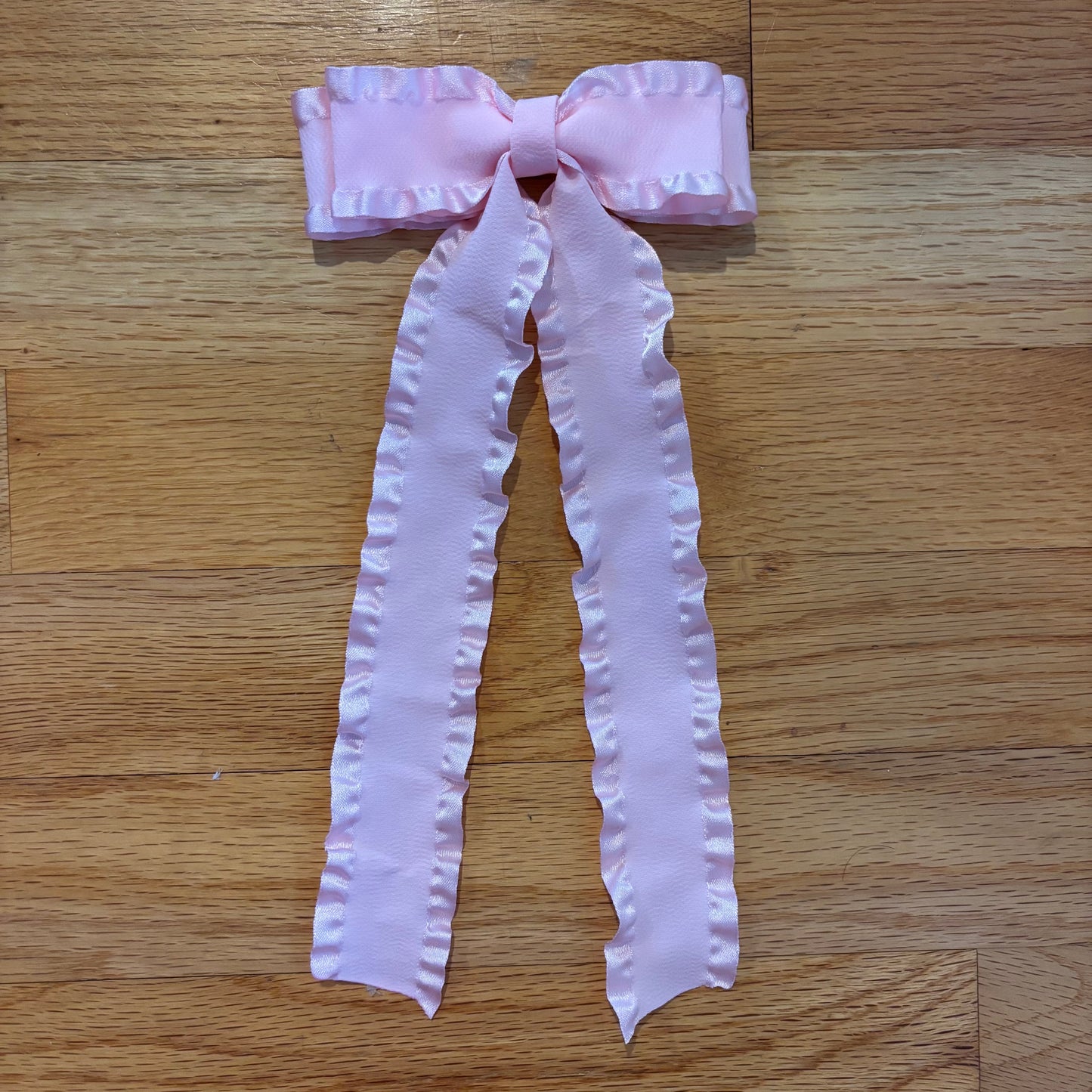 Ruffle pale pink bow