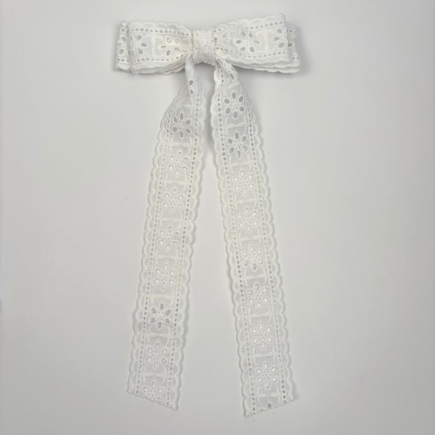 A Spring Lace White Bow