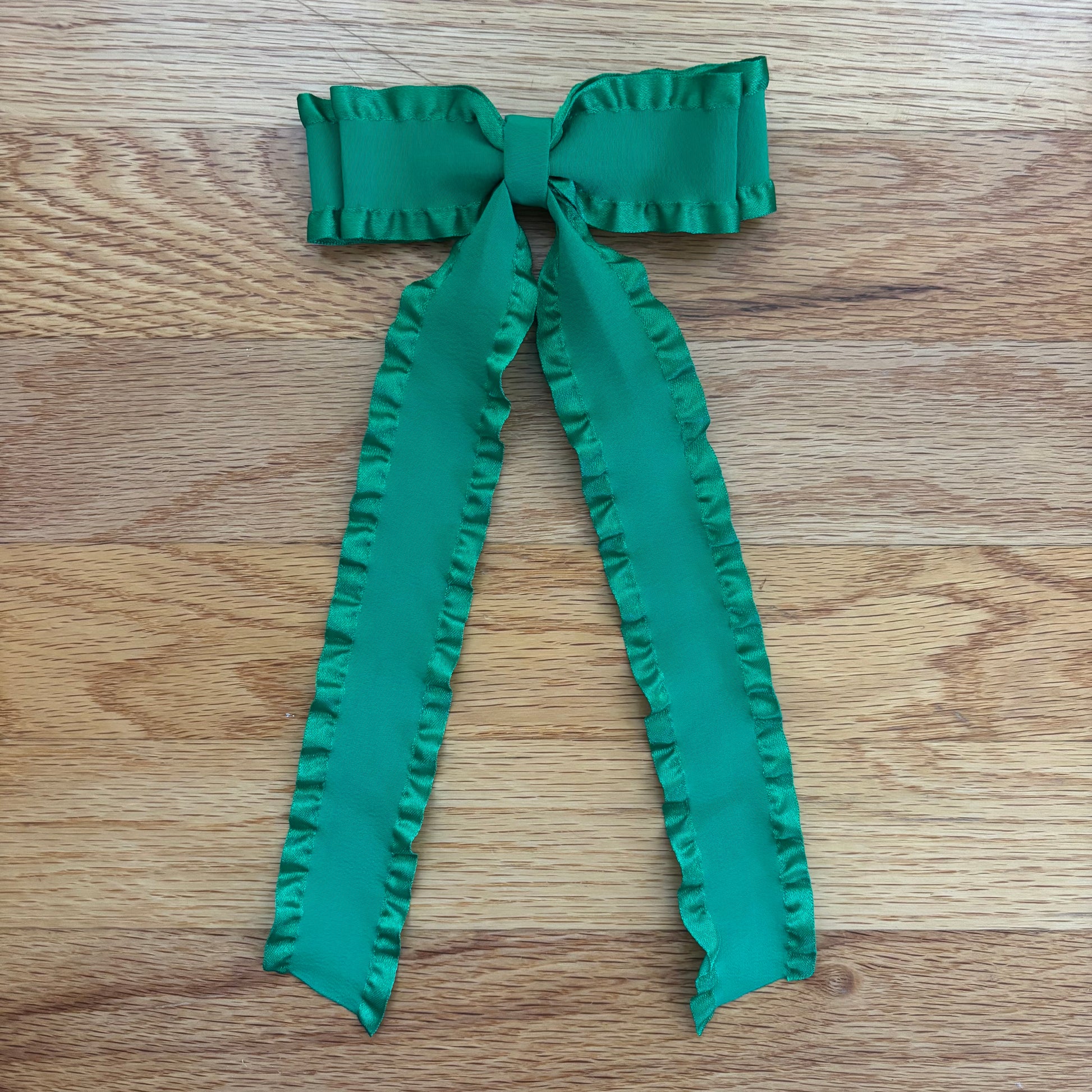 Ruffle Green Bow